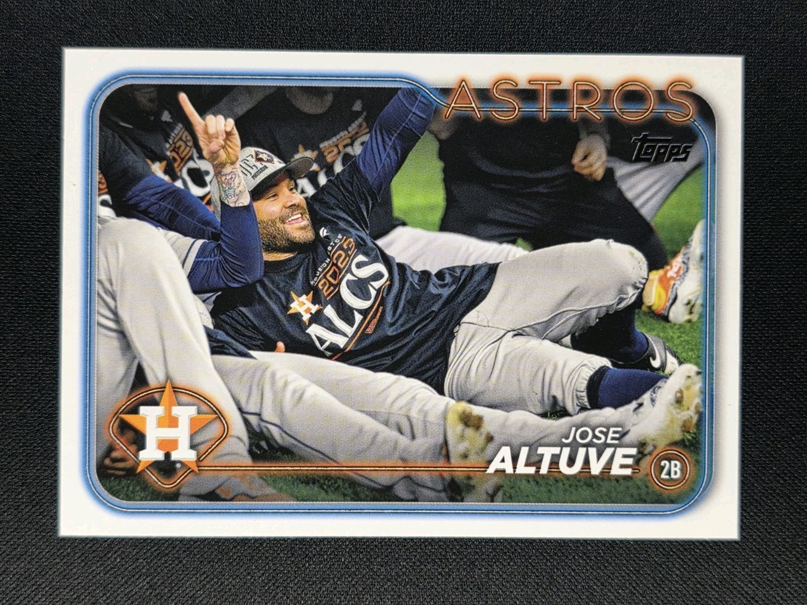 Jose Altuve 2024 Topps Golden Mirror Image Variation SSP #700 ASTROS