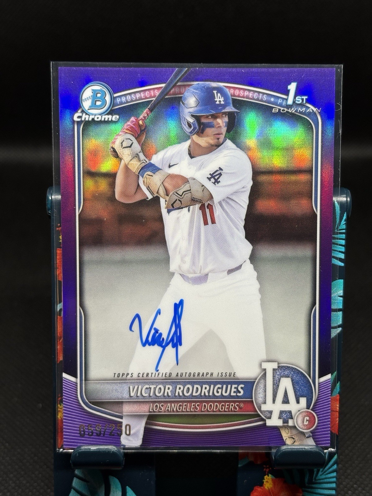 2025 Bowman Victor Rodrigues Chrome 1st Auto Purple Refractor /250