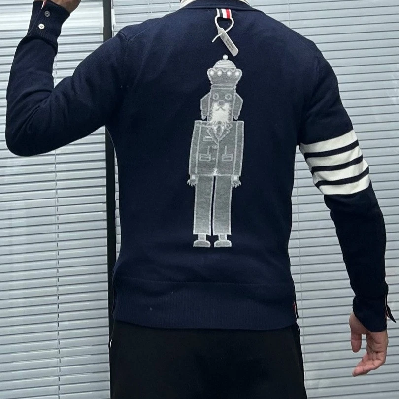 Thom Browne Men's V-neck Cardigan Casual Nutcracker Knitted Cardigan - Image 2 of 4