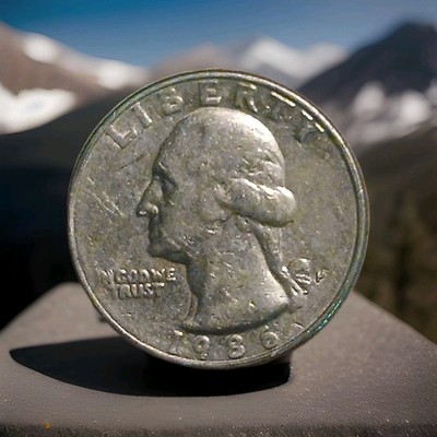 1986 Quarter Pocket Change Find. MAYBE DOUBLE STRUCK SEE PICS SELF GRADE