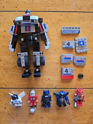 Vintage 2011  Hasbro KRE-O Transformers Autobot Construction Set- 5 Minifigures