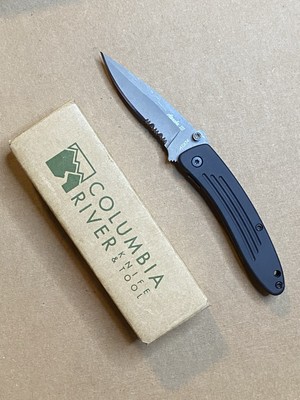 COLUMBIA RIVER CRKT 7011 - Black Aluminum Apache III Partially Serrated - NICE