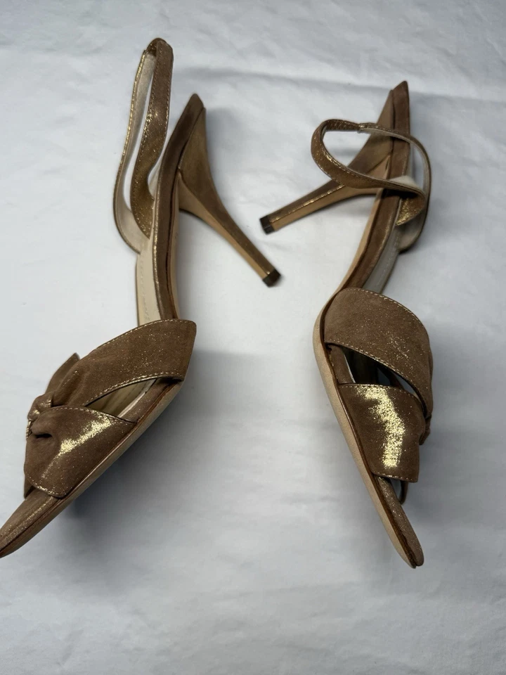 Sandalias de tacón alto Kate Spade para mujer doradas con lazo talla 7 Foto 3 de 4