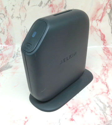 2010 Belkin Basic F7D1301 v1 Wireless Router 802.11n (No Cords)