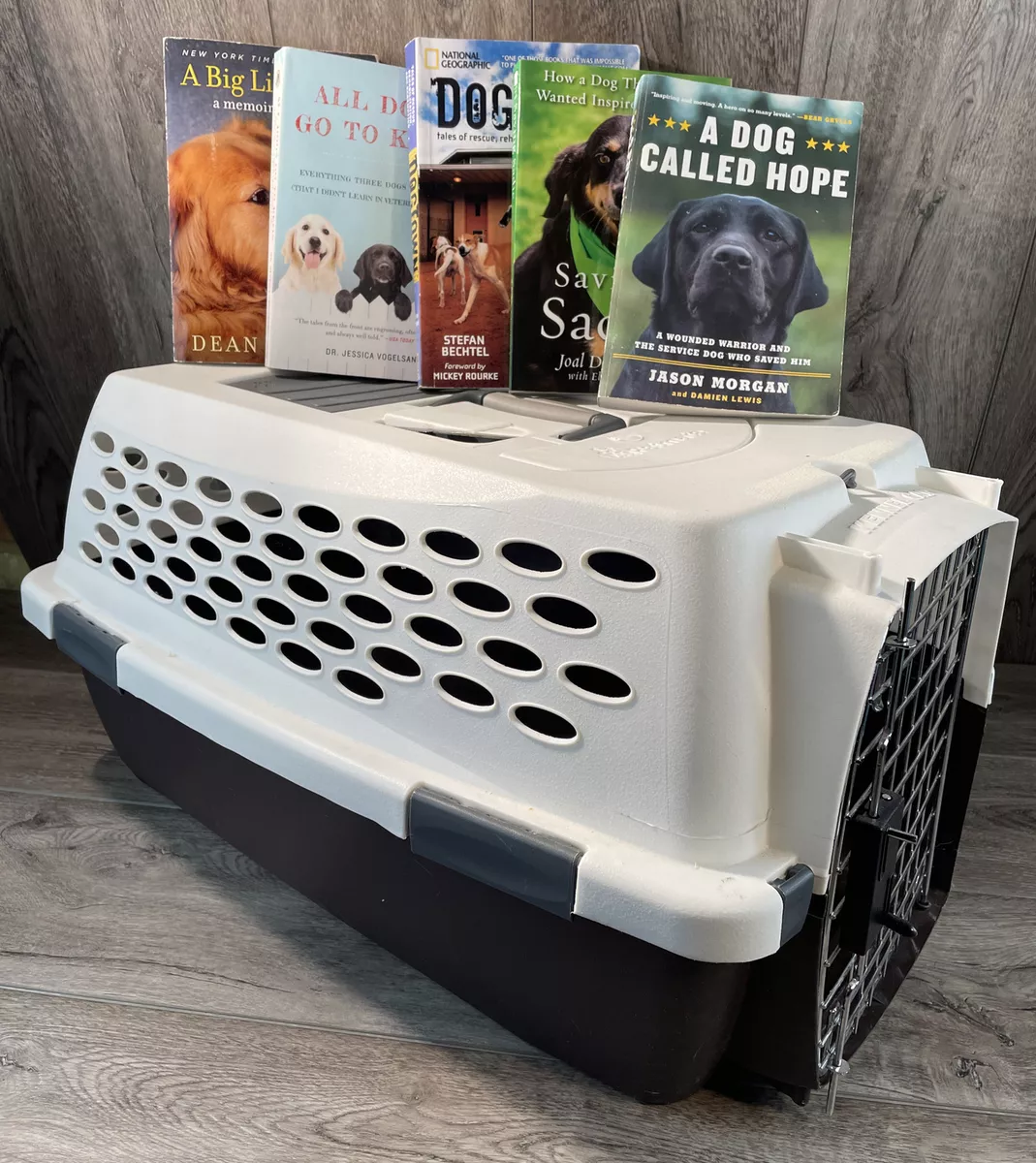 Petmate Kennel Cab Hard Side Pet Carrier 19 x 12 x 10 Small Dog Cat + 5  Books