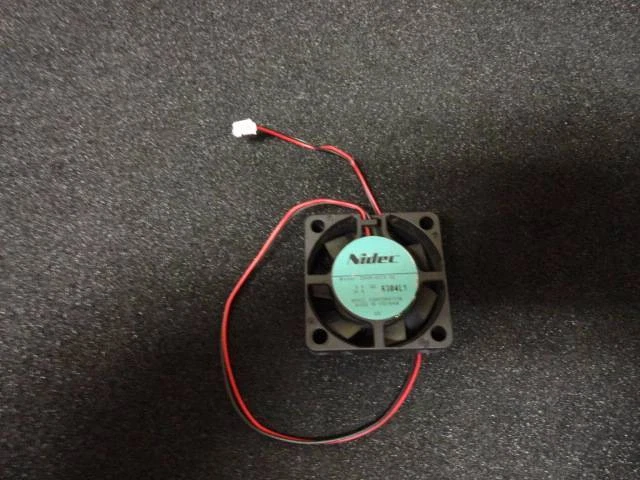 Nidec Cooling Fan D04R-05TH-03 EX 5V DC 0.34A 40 x 40 x 15mm 2-Wire NBR   N41 - Image 2 of 4