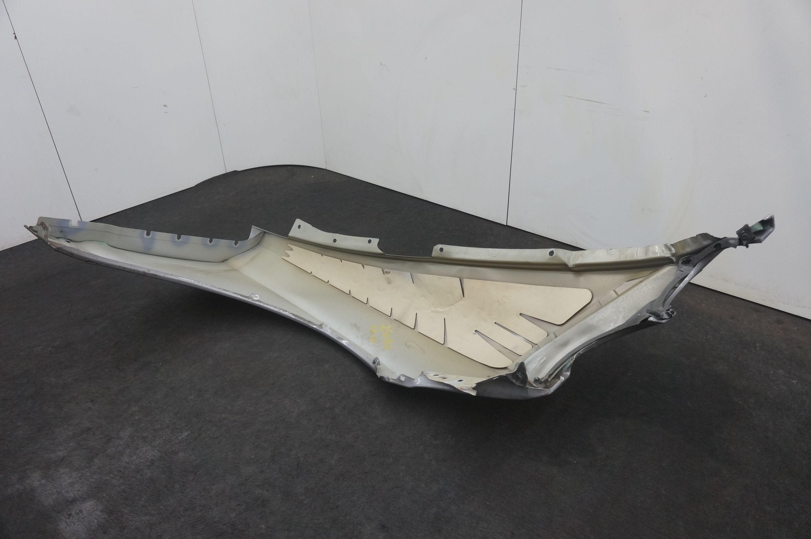 Left Fender Wing Panel 3W5821021Q Bentley Continental Flying Spur 2006-12 *Note
