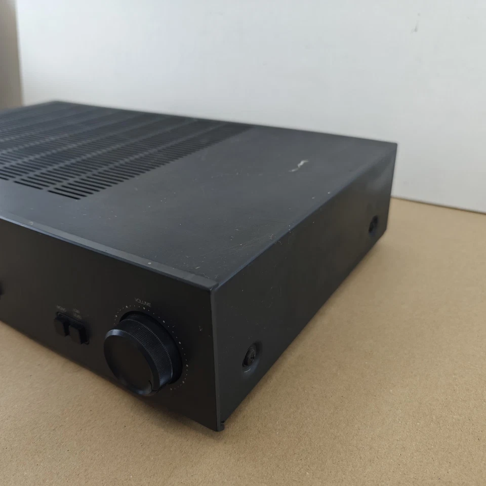 NAD 3020i Stereo Integrated Amplifier WORKING - Image 3 of 4