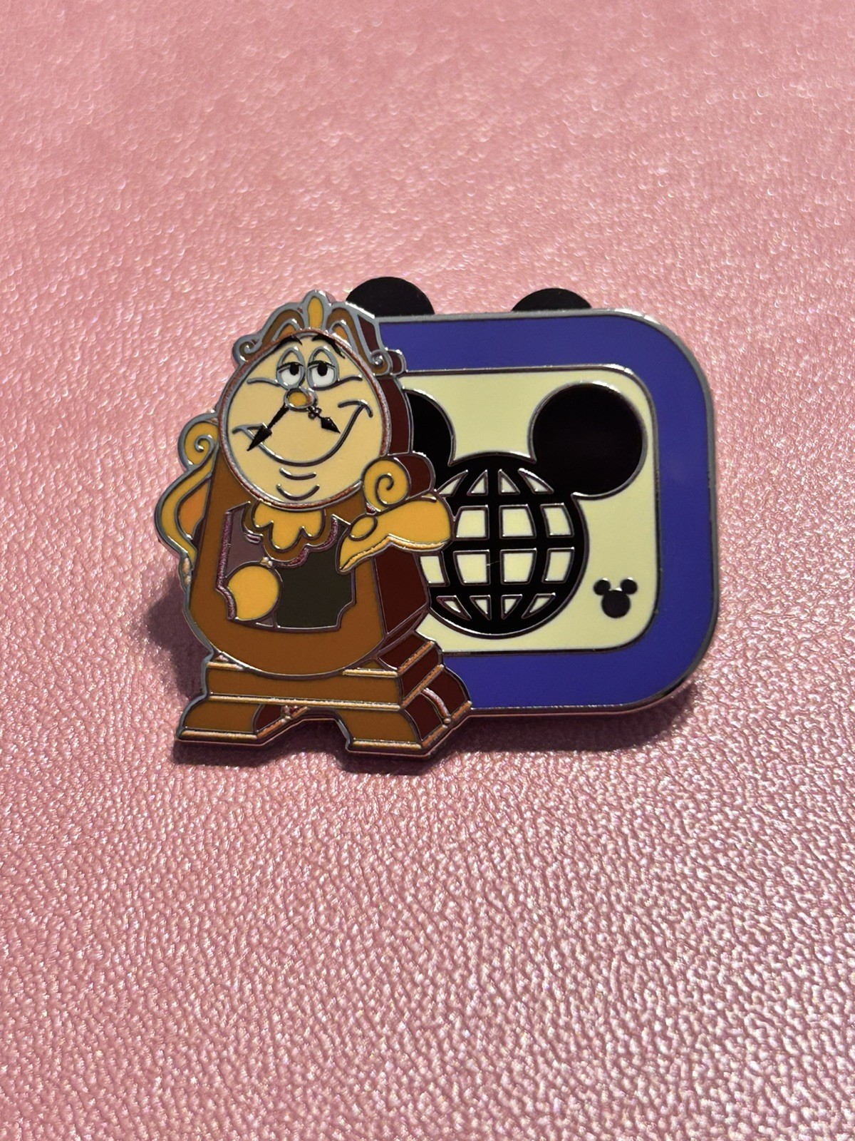 2025 Disney Wave B Hidden Mickey Walt Disney World Cogsworth D Logo Pin
