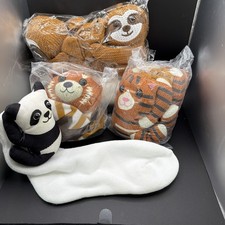 3D Animal Hug Socks Cozy Plush Sloth Panda cat , and bear 4 pairs