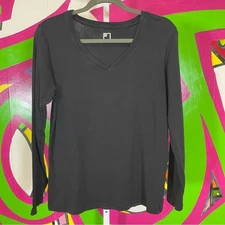 JCP, Black V-Neck Long Sleeve Top. Classic. Size XL. In good used condition!