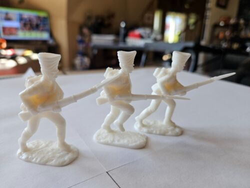 Ejércitos en plástico guerras napoleónicas milicia rusa de San Petersburgo 1/32 14 figuras - Imagen 5 de 7