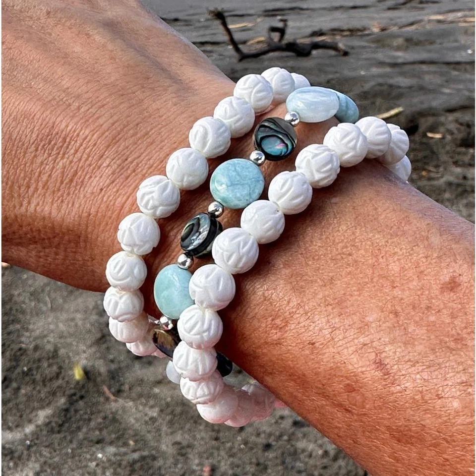 Moneda Larimar de 10 mm y moneda de abulón de 8 mm con pulsera de .925 SS Foto 3 de 4