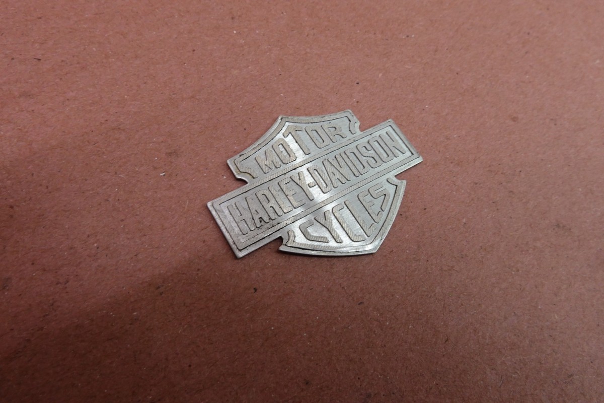 Harley Davidson 純正復刻版FL エンブレム　かおる 2007-2011 Harley Davidson Road King FLHR Emblem | eBay