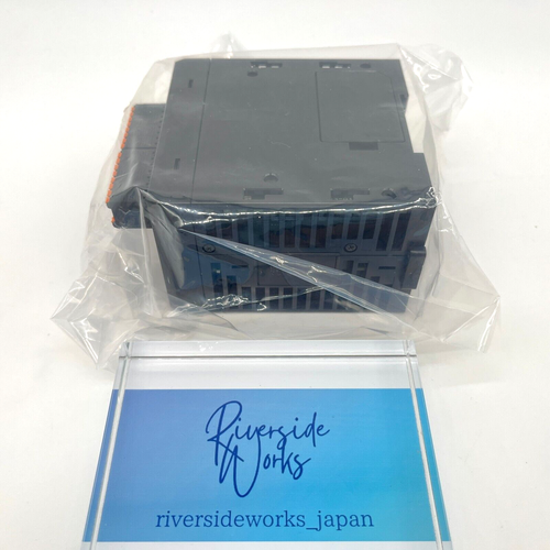Keyence GC-1000 Industrial Safety Controller Ethernet LCD New - Picture 3 of 10