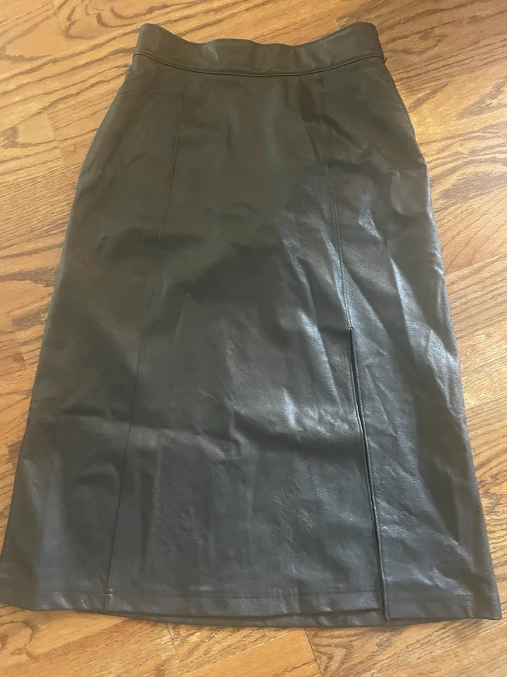 Spank Small Black Faux Leather Skater Skirt with Flare. Great Condition - Image 2 of 4