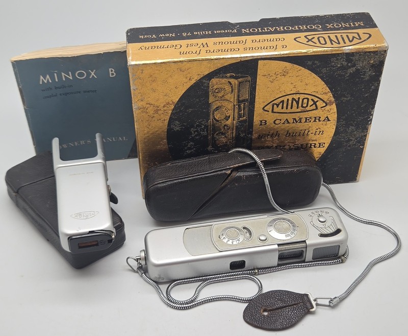 Minox B Subminiature Camera w/Flash Attachment Box & Manual