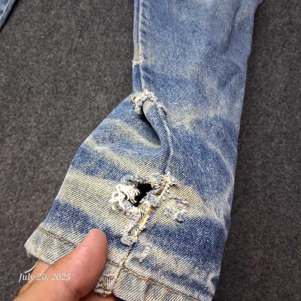 Cabelas Distressed Stone Washed Jeans Men Size 36x32 Classic Fit - Image 4 of 4