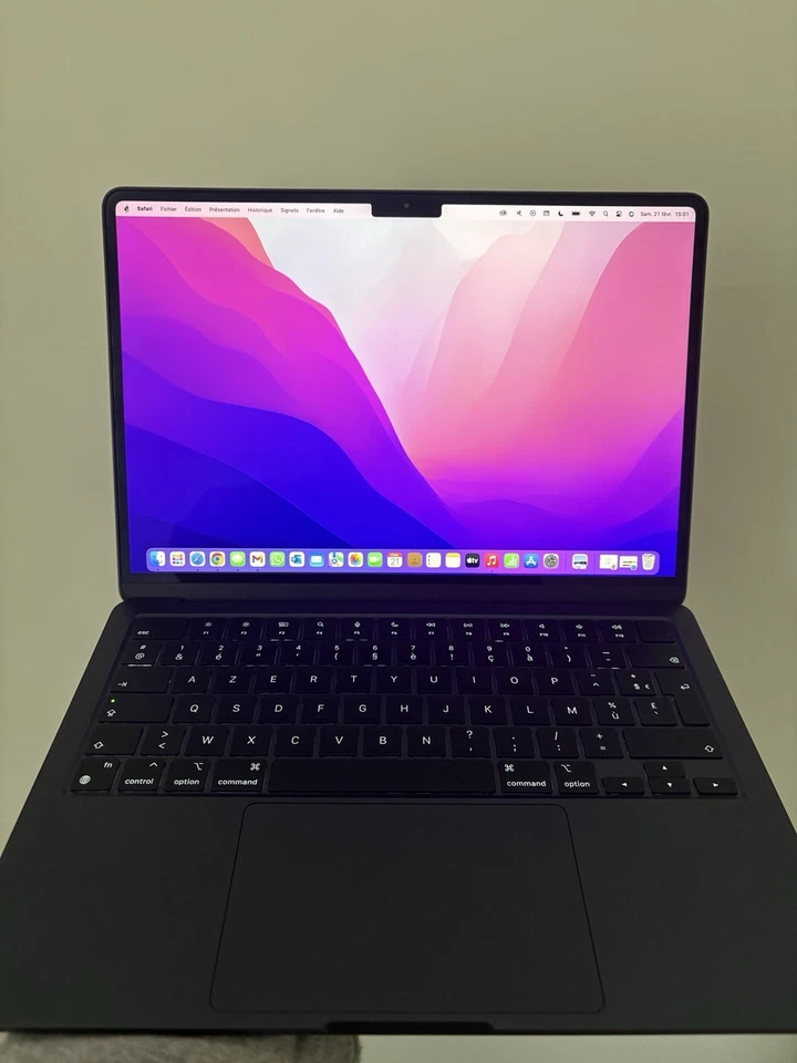 macbook air m2 2022 - Photo 1/3