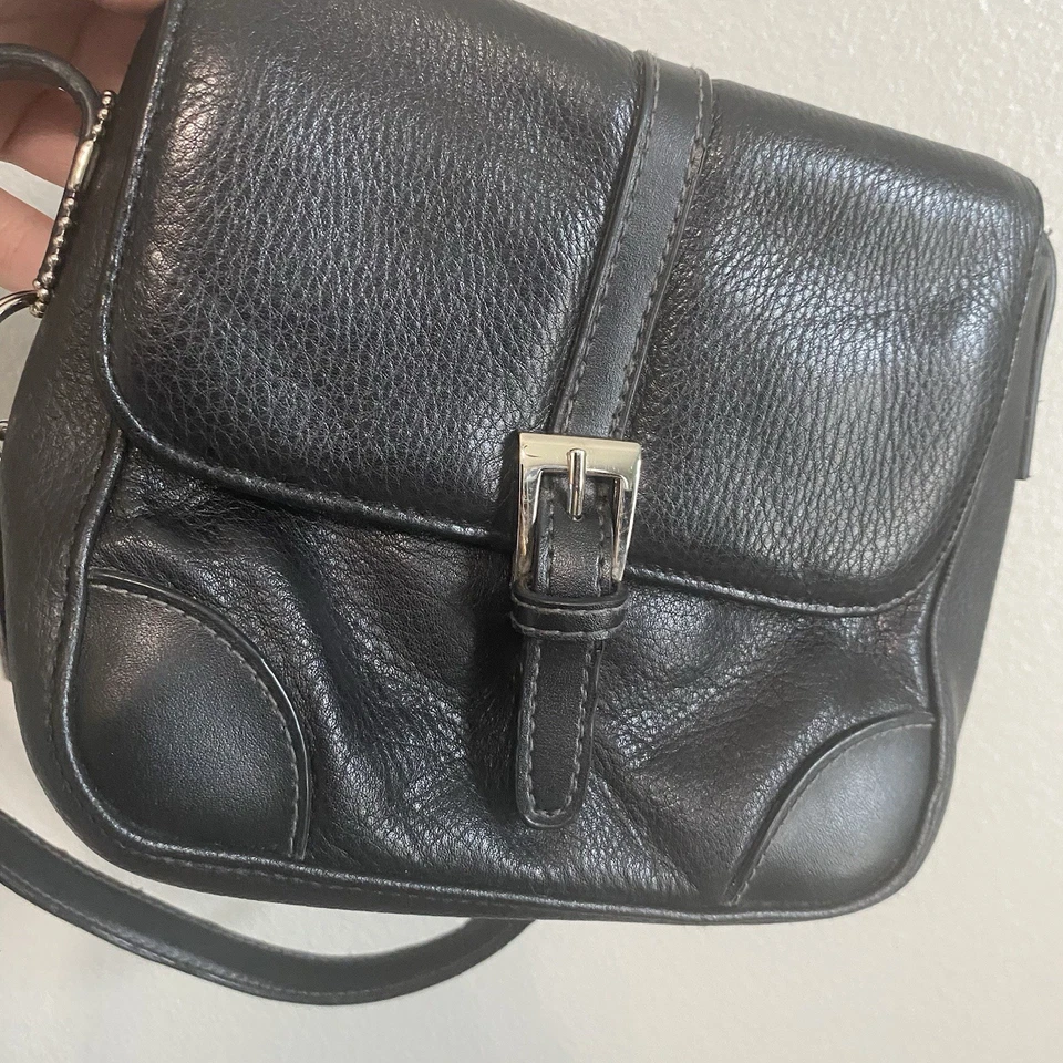 Маленькая черная шагреневая кожаная сумочка через плечо St. John's Bay 90-е Y2k - Изображение 2 из 4