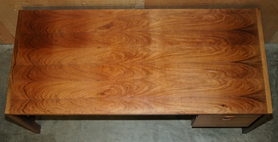 УНИКАЛЬНЫЙ СОВРЕМЕННЫЙ БРАЗИЛЬСКИЙ ОФИСНЫЙ СТОЛ СЕРЕДИНЫ ВЕКА ЧАСТЬ БОЛЬШОГО КОМПЛЕКТА - Изображение 4 из 4