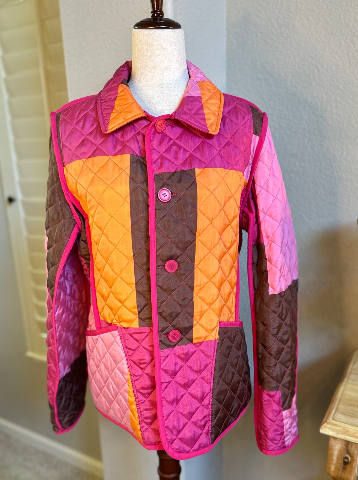 Anne Carson 100% Silk Quilted Patchwork Jacket – … - image 1