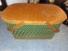 Vintage Hawkeye  Woven Picnic Basket retro 70s