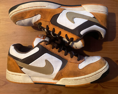 Nike SB Zoom Air Classic 2006 Regime Shoes Size 10 US Orange Brown