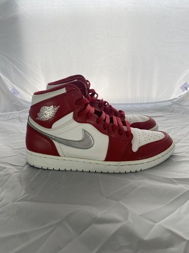 Air Jordan 1 retro high silver medal 