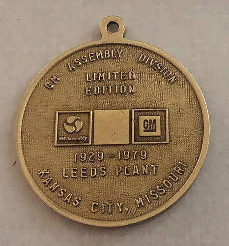 1979 Golden Anniv Brass Medal / Key Fob: Leeds Plant Kansas City Mo; GM Assembly - Picture 2 of 2