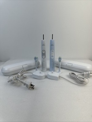 2x PHILIPS SONICARE PROTECTIVE CLEAN POWER TOOTHBRUSH - Read Me Plz