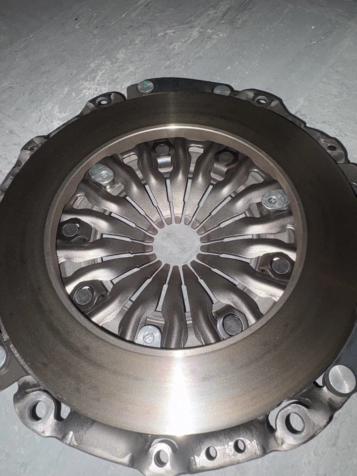 Mini Cooper S Countryman R60 1.6 Sachs Dual Mass Flywheel & Valeo clutch - Image 2 of 4