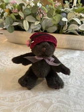Russ Berrie And Co LiL Dutchess Chocolate Teddy Bear , 6” , Bear From The Past