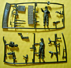 2+ Tamiya sets MM112 German  Parachute troops  heat damaged but useable 1/35 — photo 3