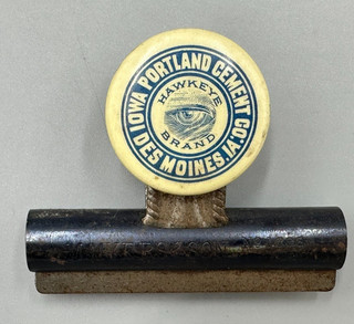 Antique IOWA PORTLAND CEMENT Des Moines HAWKEYE BRAND Celluloid Advertising Clip