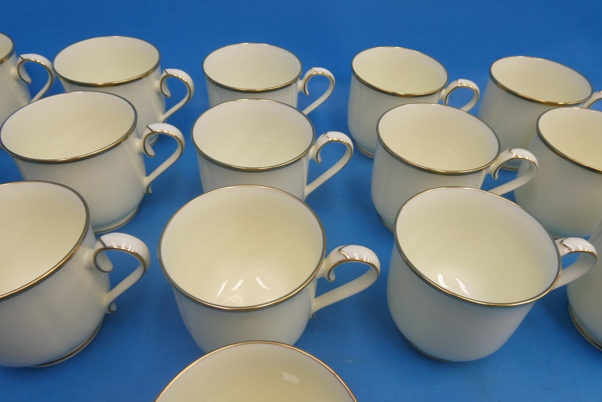 Set of Vintage White Gold Rim Noritake Bone China Japan 9726 Troy