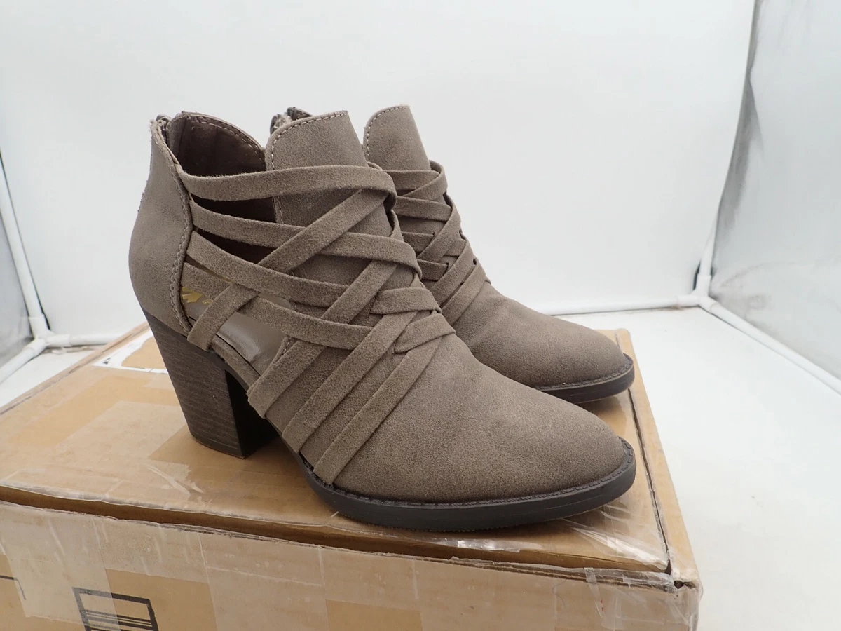 Fergalicious by Fergie Jillie Booties Women s Size 5M Brown