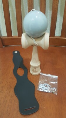 KING KENDAMA CLASSIC ORIGINAL SOLID WOOD /SILVER 7'' IN 5 OZ-LEATHER HOLDER-SILK 