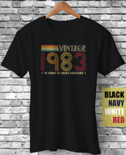 Vintage 1983 40 Years Of Being Awesome Retro Funny Birthday Gift Unisex T-Shirt