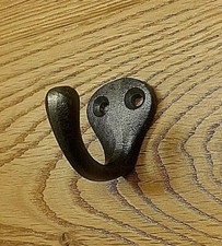 ANTIQUE VINTAGE STYLE CLASSIC CAST IRON COAT HOOKS