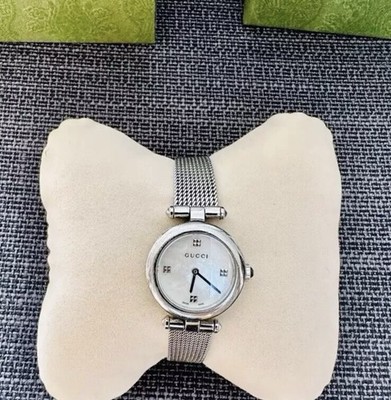 gucci Diamantissima Perlmutt Uhr Armbanduhr DamenuhrUHR, 27MM mit OVP