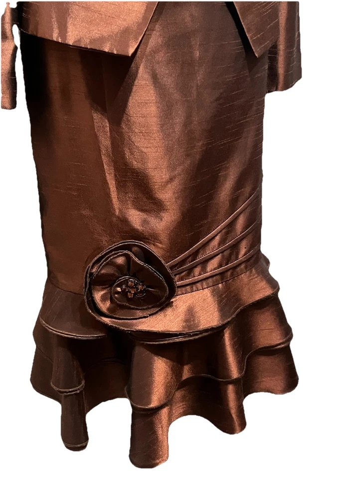 Traje Falda BMJ Studio 3 Piezas Talla Grande 18W Elegante Marrón Satinado Carrera Iglesia Traje Foto 4 de 4