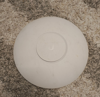 Ubiquiti Networks UniFi AC Pro Wireless Access Point - Weiß