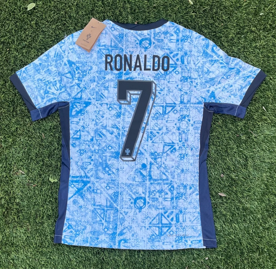 portugal euro 2024 away cristiano ronaldo #7 player version Mens S - Image 2 of 4
