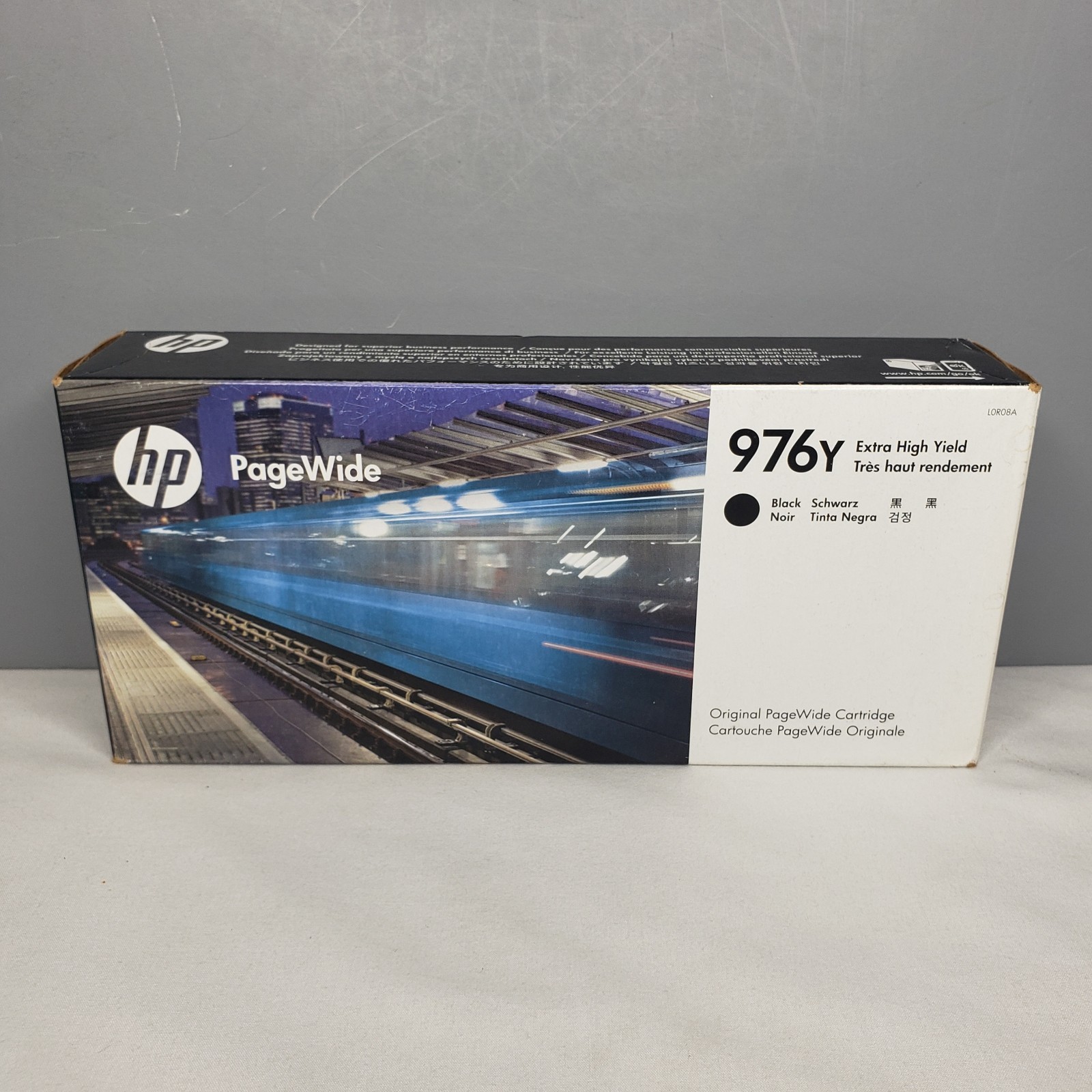 HP 976Y Black Extra High Yield LOR08A OEM Toner Cartridge Dec 2019-image