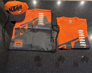 KTM Unisex Baseball Cap T shirt Size S and Satchel MotoGP motocross