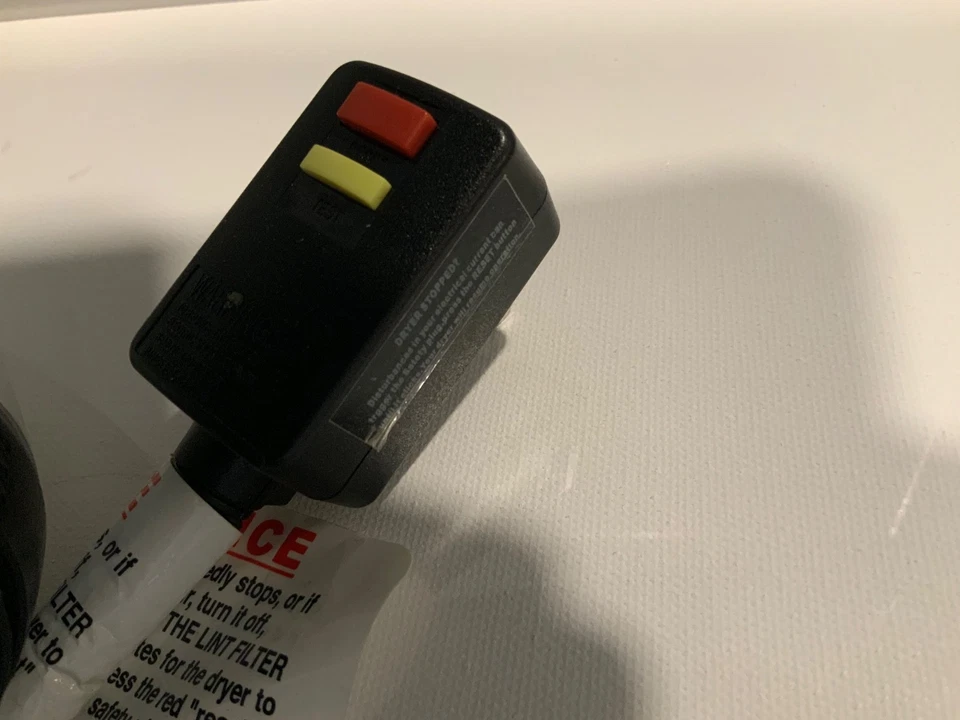 Revlon 1875 Tourmaline Ionic Hair Dryer - Model RV54 preowned tested nice - Image 4 of 4