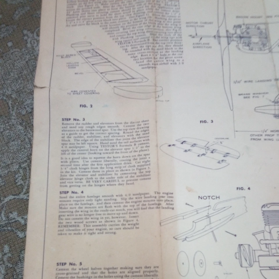 Vintage 1970 Testors  sophomore stunt trainer Control Line Airplane instructions - Image 3 of 4