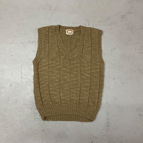 Banana Republic, Vintage Banana Republic Hand Knit 100% Wool Sweater Vest V-Neck Tan Brown S