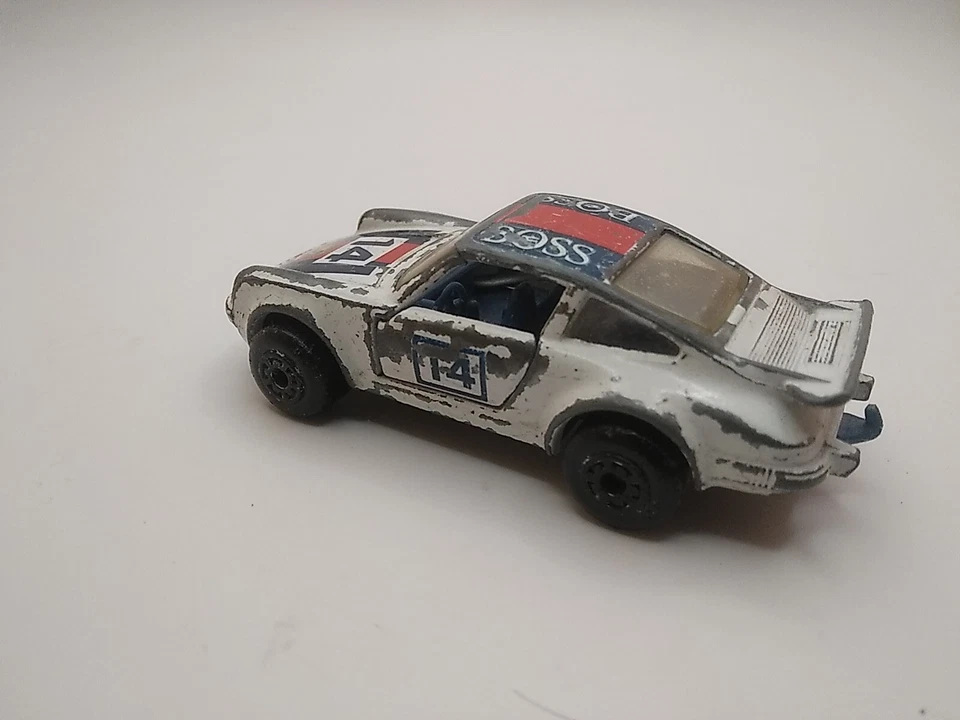 Matchbox Superfast Porsche Turbo Boss Racing Номер 14 1978 сделано в Макао  - Изображение 2 из 4